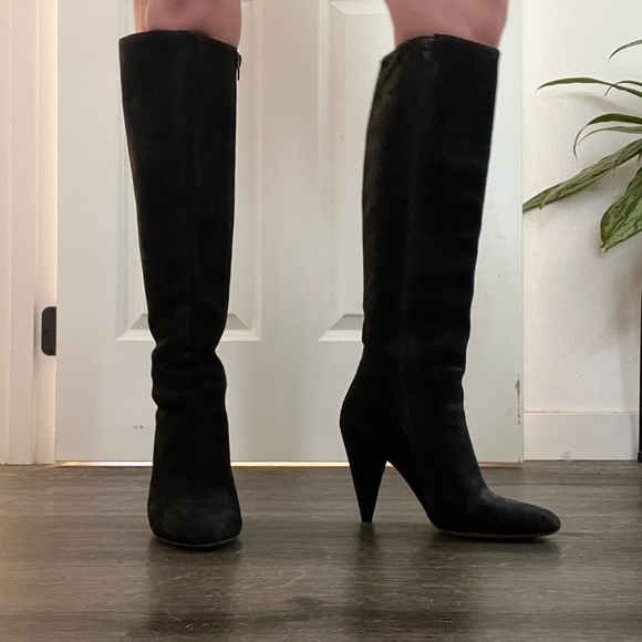 Maison Margiela Knee High Textured Black Boot - Picture 3 of 10